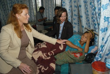 Duchess of York at Maternity Hospital, Kathmandu (photo credit: DFID)