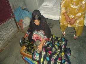 Naseem, a tailor from Pakistan. Picture: © CARE