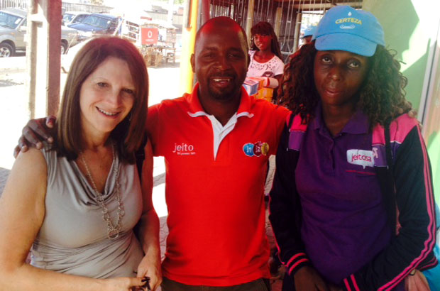 Lynne Featherstone meets star seller of health products. Picture: Julia Smith/DFID