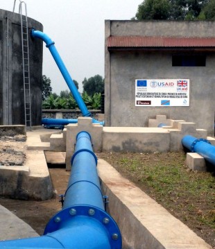 Reservoir and pipework in Goma. Picture: Chris Pycroft/DFID.