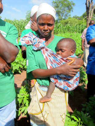 Mozambican women are more economically excluded and worse educated than are their male counterparts. They also have the added burden of looking after children, house work and working in the fields. Picture: Sophie Newman