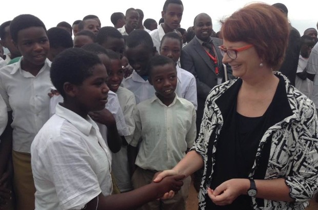 Julia Gillard meets school children in Rwanda