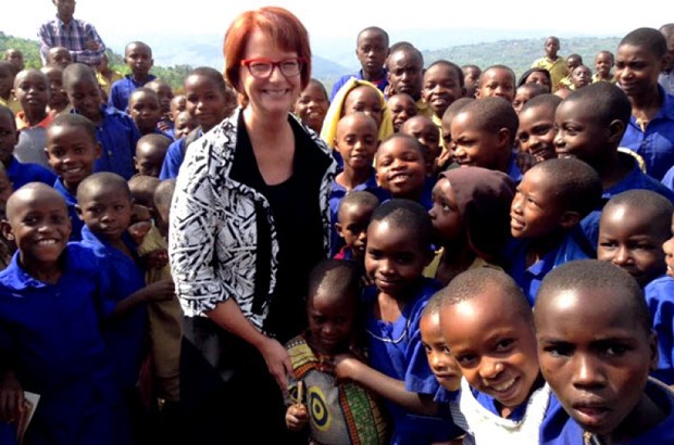 Julia Gillard meets children at the GS Rwamiko School in Rwanda